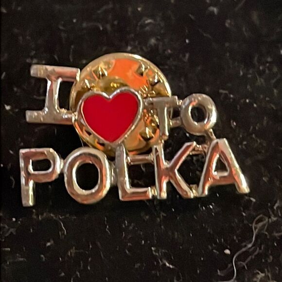 Vintage-1970s-gold tone & red enamel “I love to Polka” hat/lapel pin/tie tack - Picture 3 of 11